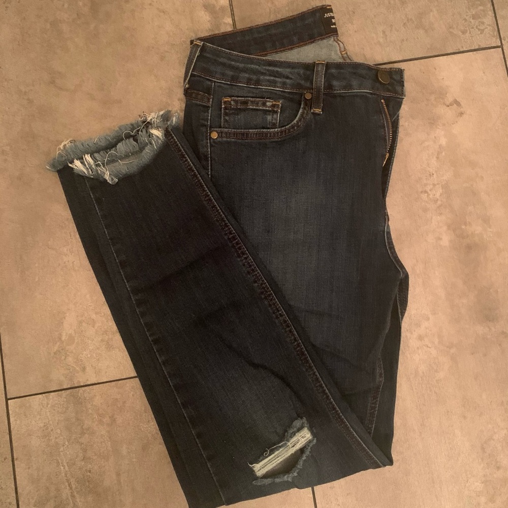 Frayed Skinny Jeans